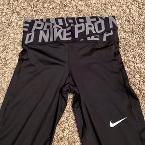 NWOT 35% OFF‼️ Nike Pro Dri-Fit Pants
